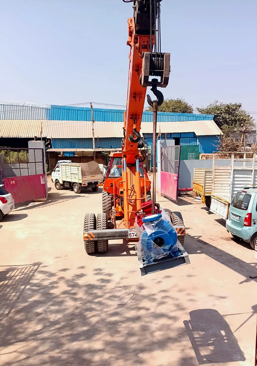 Equipment handling at site