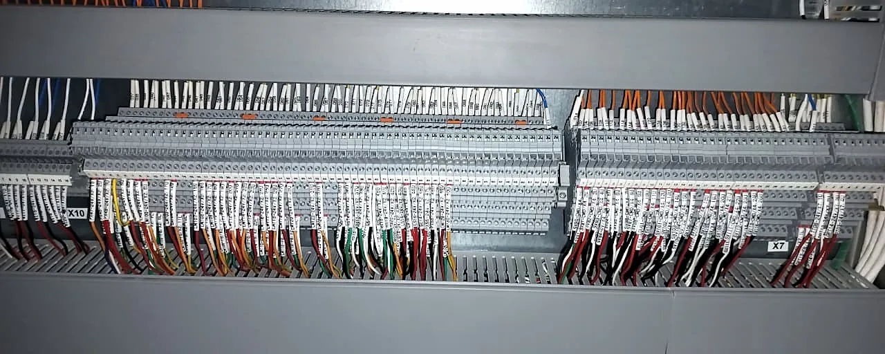 Terminal block wiring